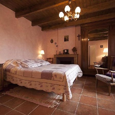 Bed and Breakfast Domaine De Cousignac Bourg-Saint-Andéol Exterior foto