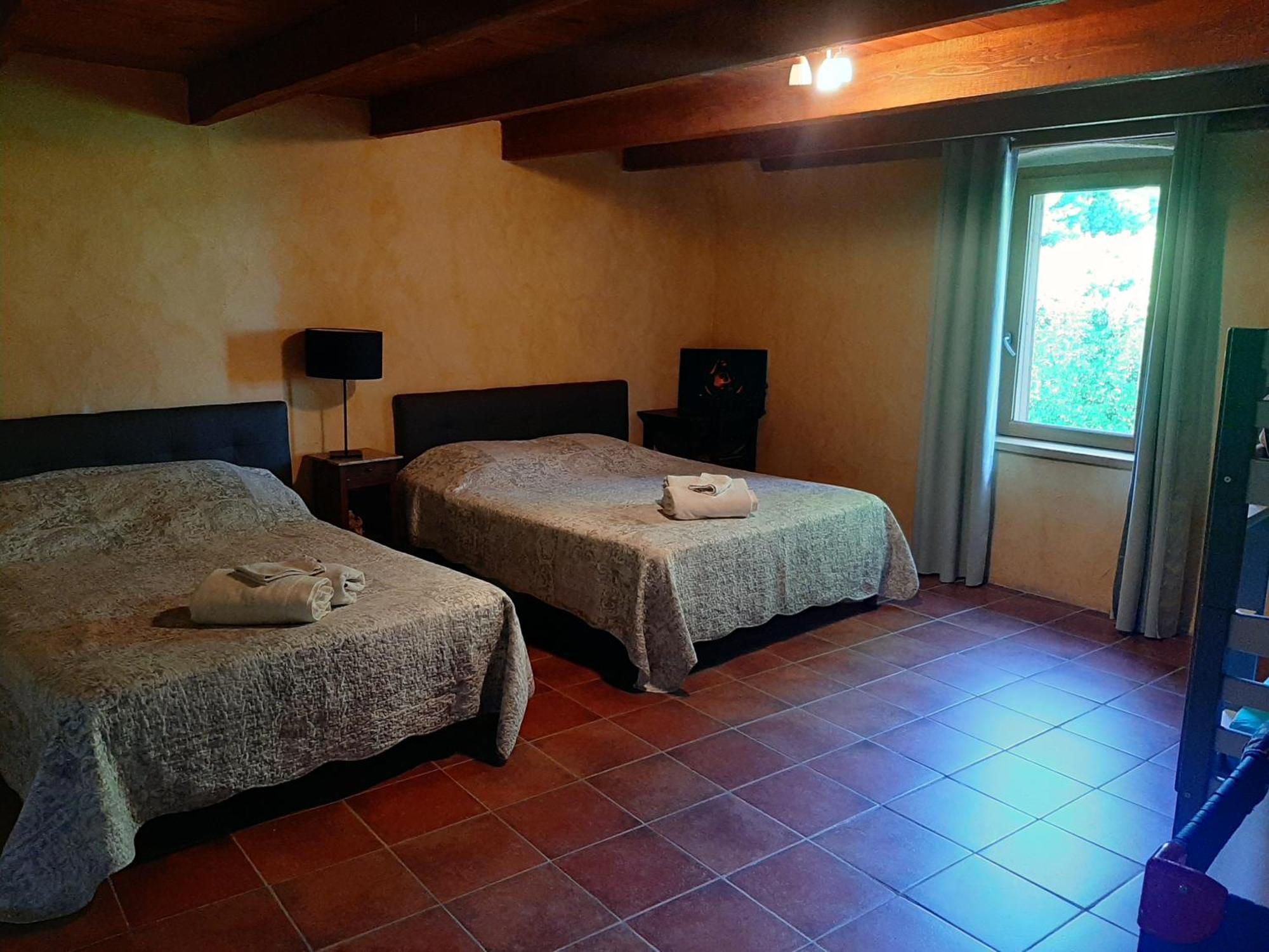 Bed and Breakfast Domaine De Cousignac Bourg-Saint-Andéol Exterior foto
